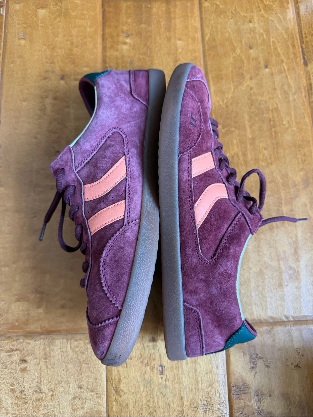 NWOT Coolway Kizuna Sneaker